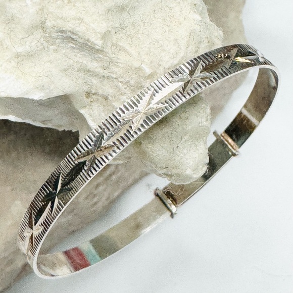 Sterling Silver Adjustable Starbright Baby Bracelet - Picture 1 of 12